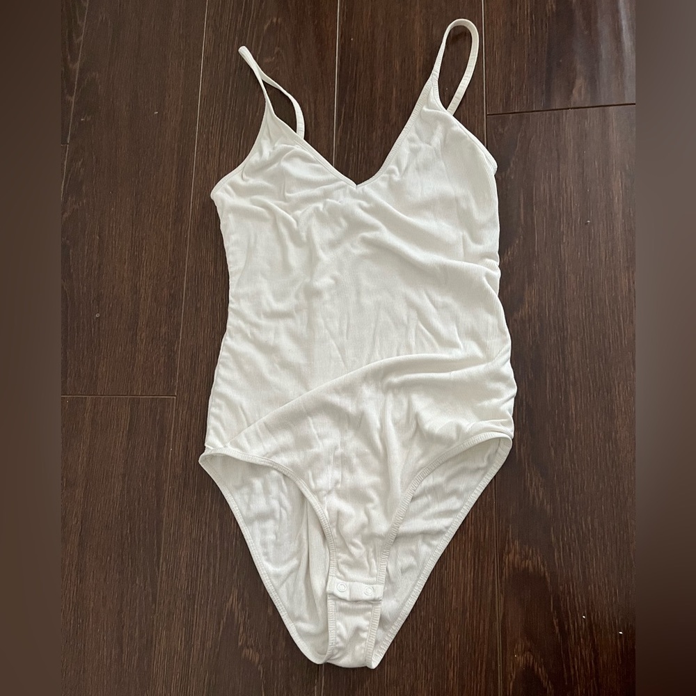 Talula Bodysuit M